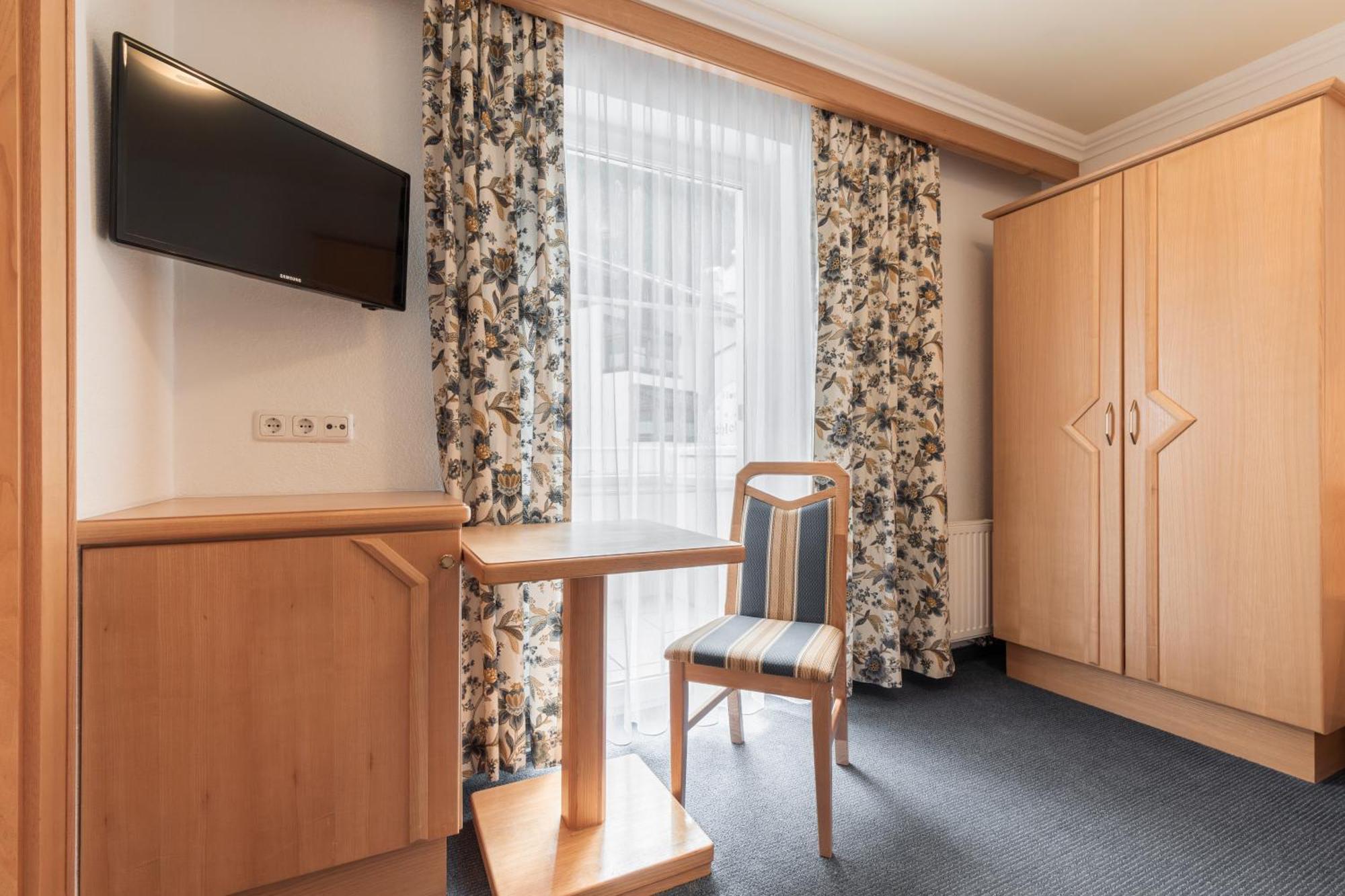 Schmid Rooms & Apartments Ισγκλ Εξωτερικό φωτογραφία